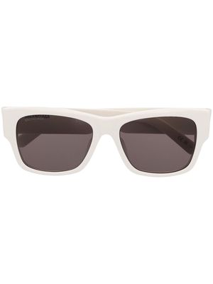 Balenciaga Eyewear logo-engraved square-frame sunglasses - White