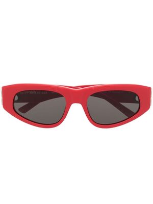 Balenciaga Eyewear logo-plaque arm sunglasses - Red
