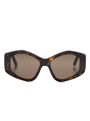 Balenciaga Eyewear logo-print cat eye-frame sunglasses - Brown