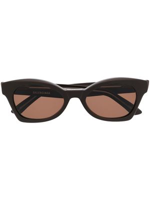 Balenciaga Eyewear logo-print square-frame sunglasses - Brown