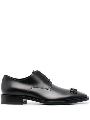 Balenciaga logo-embossed leather derby shoes - Black