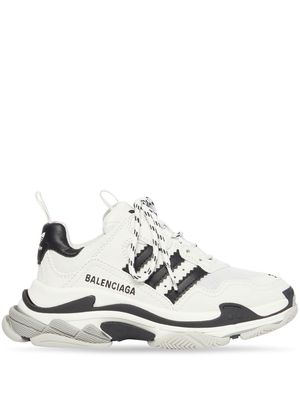 Balenciaga x adidas Triple S low-top sneakers - Grey