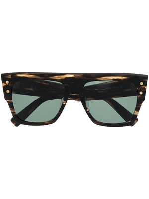 Balmain Eyewear squared chunky sunglasses - Brown