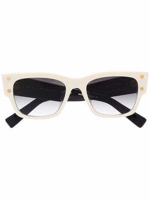 Balmain Eyewear two-tone thick sunglasses - White
