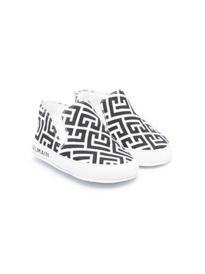 Balmain Kids monogram-print slippers - Black