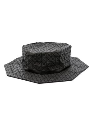 Bao Bao Issey Miyake geometric-design flat-peak hat - Black