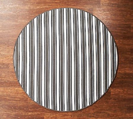 Barbara King In/Outdoor 77" Round Striped PET Throw Rug