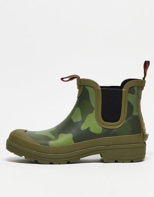 Barbour x ASOS Exclusive Storm short rubber boots in camo-Green