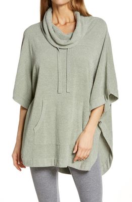 barefoot dreams Weekend Poncho in Wave