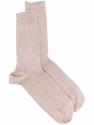 Baserange cotton-blend ribbed knit socks - Neutrals