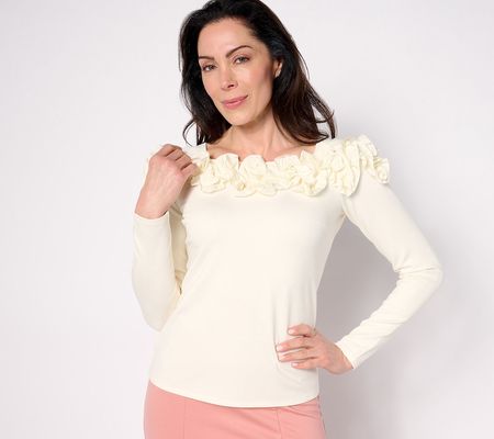 BEAUTIFUL by Lawrence Zarian Silky Ponte Top w. Rossette Detail