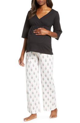 Belabumbum Maternity/Nursing Pajamas in Pineapple Print