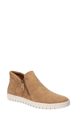 Bella Vita Camberley Bootie in Saddle Suede