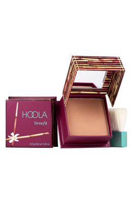 Benefit Cosmetics Hoola Matte Bronzing Powder in Hoola - Medium