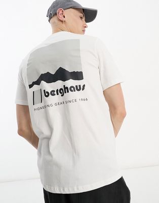 Berghaus unisex Skyline Lhotse t-shirt with print in white