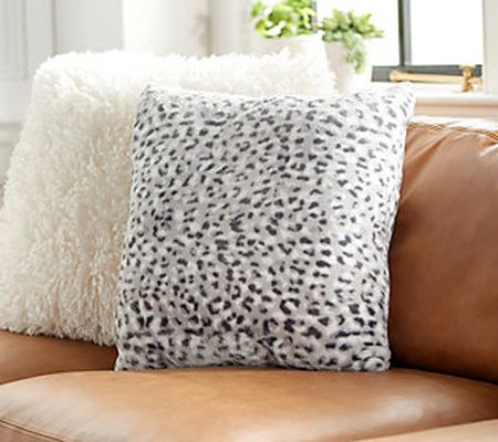 Berkshire 18" Luxe Velvetsoft Decorative Pillow