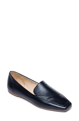 BERNARDO FOOTWEAR Genesis Loafer in Black