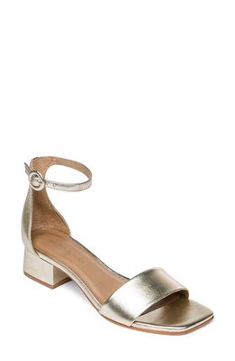 BERNARDO FOOTWEAR Jalena Ankle Strap Sandal in Champagne Leather
