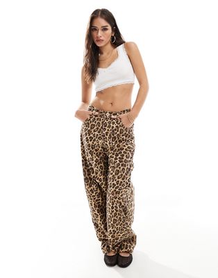 Bershka carpenter pants in leopard print-Multi