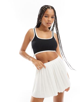 Bershka contrast piping knitted strappy top in black & white