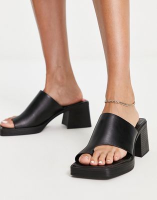 Bershka heeled platform sandals in black