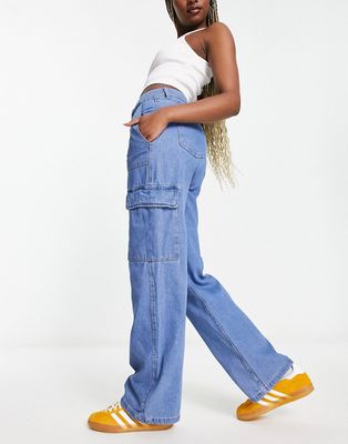 Bershka high waisted contrast stitch baggy cargo jeans in mid blue