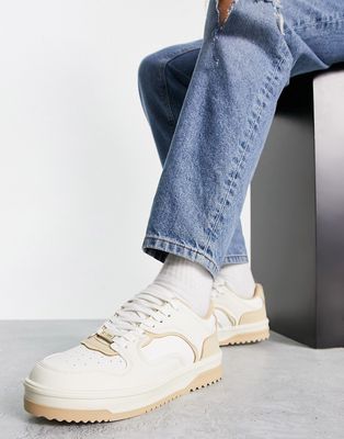 Bershka lace up chunky sneakers in beige-Neutral