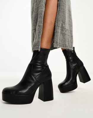 Bershka platform heeled boots in black