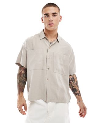 Bershka premium pocket shirt in stone-Neutral