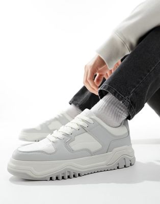 Bershka two-toned sneakers in gray