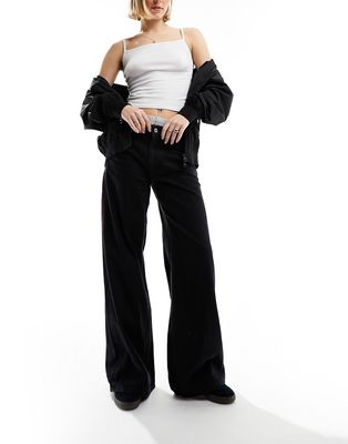 Bershka wide leg jeans in black