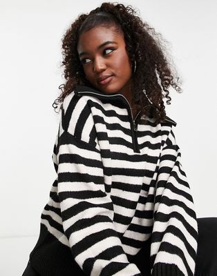 Bershka zip up collar detail oversized sweater in monochrome stripe-Black