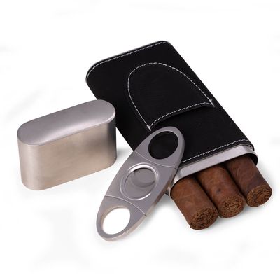Bey Berk Harrison Leather Cigar Case in Black 2.75 x 1.25 x