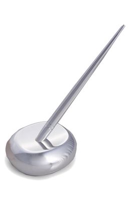 Bey-Berk Oval Pen Stand in Silver