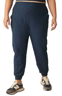 Beyond Yoga Space Dye Midi Joggers in Nocturnal Navy