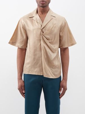 Bianca Saunders - Bailey Twisted-front Satin Shirt - Mens - Beige