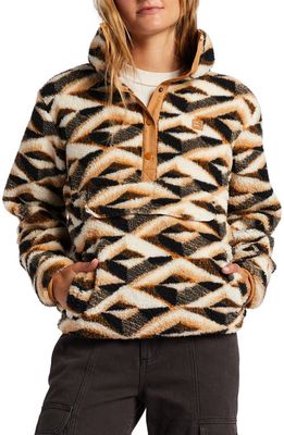 Billabong Switchback Textured Fleece Pullover in Caramel