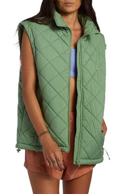 Billabong Transport Waterproof Quilted Puffer Vest in Cloud Forest
