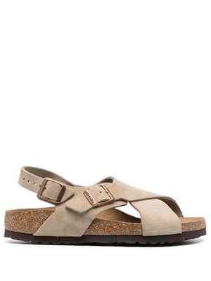 Birkenstock cross-strap buckled sandals - Neutrals