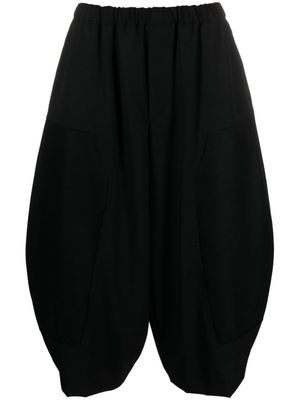 Black Comme Des Garçons elasticated-waist wool cropped trousers