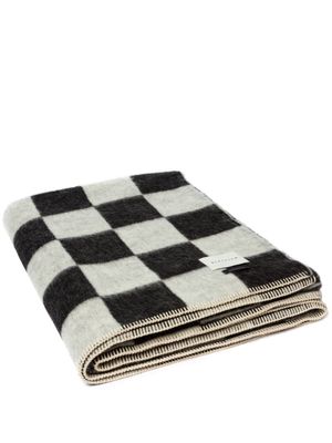 BLACKSAW Heirloom Crosby blanket