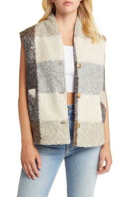 BLANKNYC Plaid Faux Shearling Vest in Good Sign
