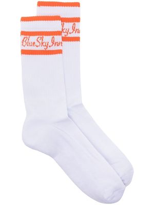 BLUE SKY INN ribbed logo-embroidered ankle socks - White