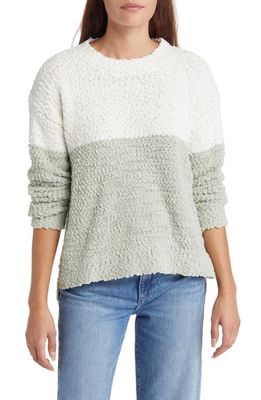 Bobeau High-Low Colorblock Sweater in Ivory/Sage