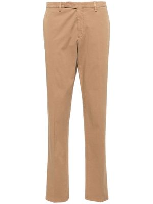 Boglioli tapered-leg cotton chino trousers - Brown