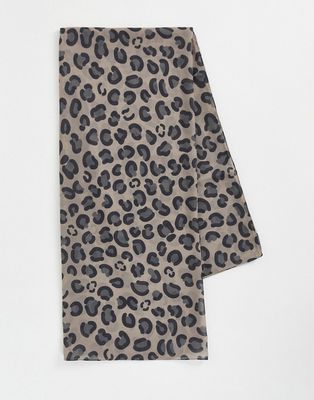 Bolongaro Trevor leopard print casual scarf in gray