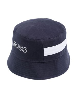 BOSS Kidswear logo-embroidered striped bucket hat - Blue