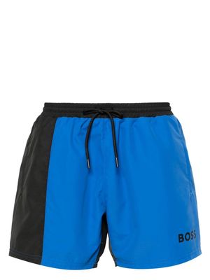 BOSS logo-print shorts and towel - Blue