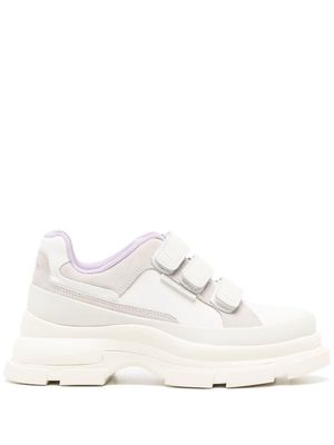 Both chunky low-top sneakers - White