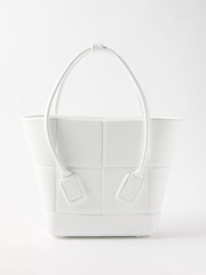Bottega Veneta - Arco Small Intrecciato-effect Rubber Tote Bag - Womens - White